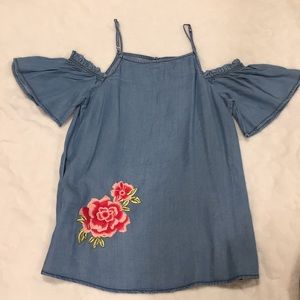 Rue21 off the shoulder shirt